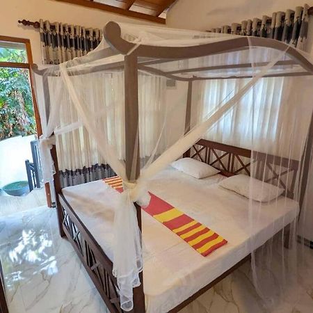 Villa Wismar Hikkaduwa Ngoại thất bức ảnh