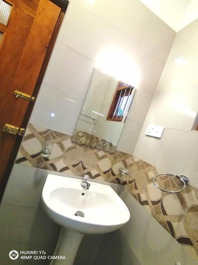 Villa Wismar Hikkaduwa Ngoại thất bức ảnh