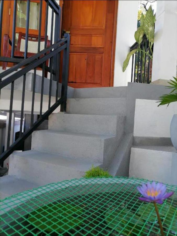Villa Wismar Hikkaduwa Ngoại thất bức ảnh